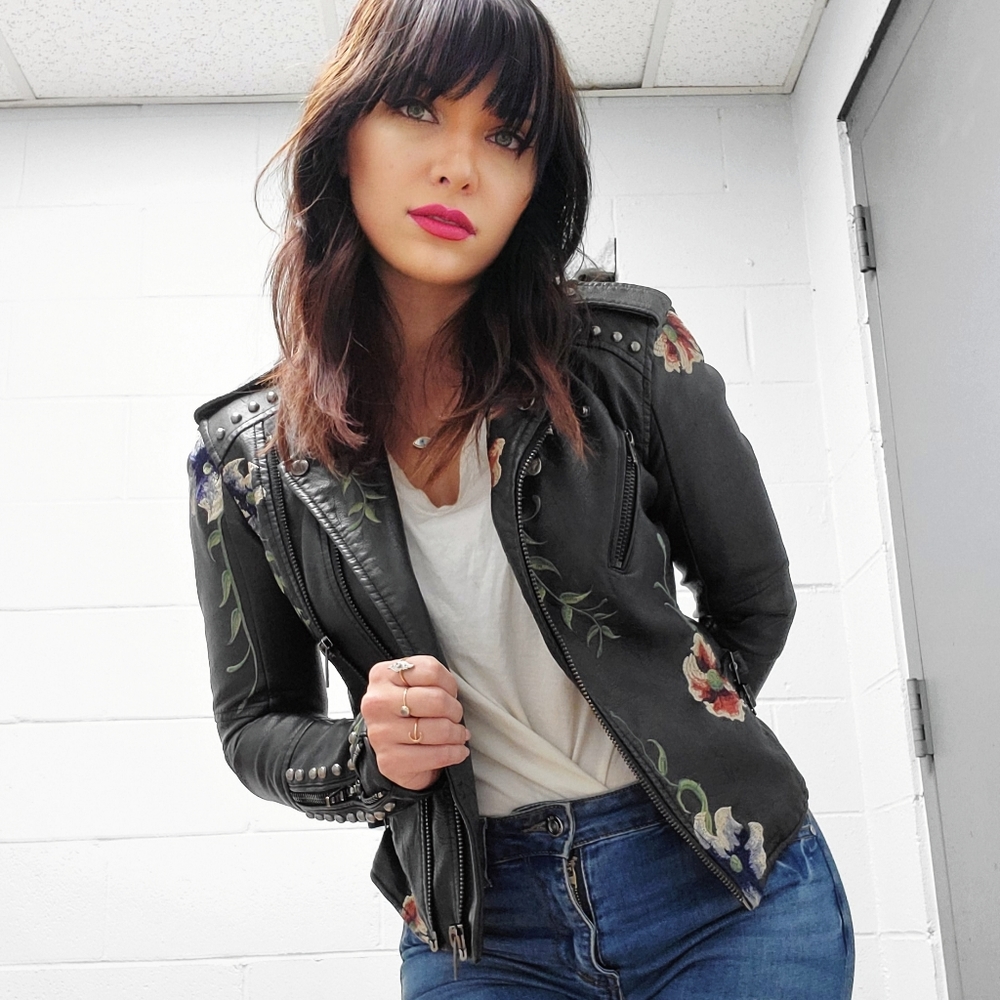 Meet your Posher, Candy